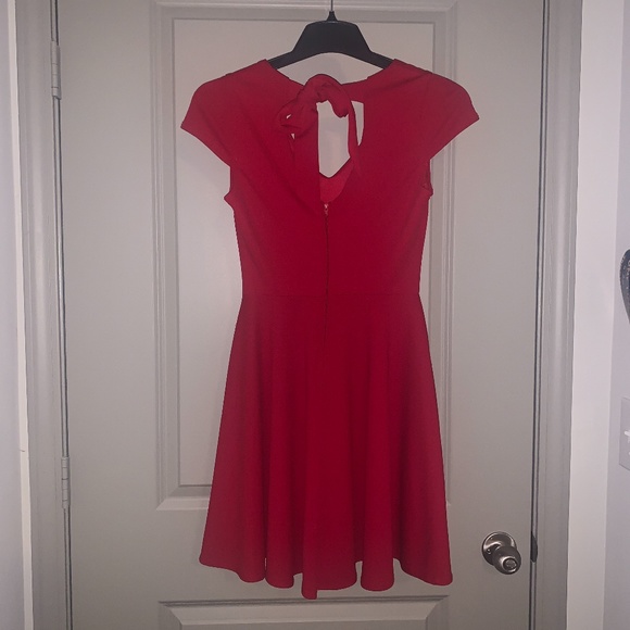 Red Dress - Picture 1 of 2
